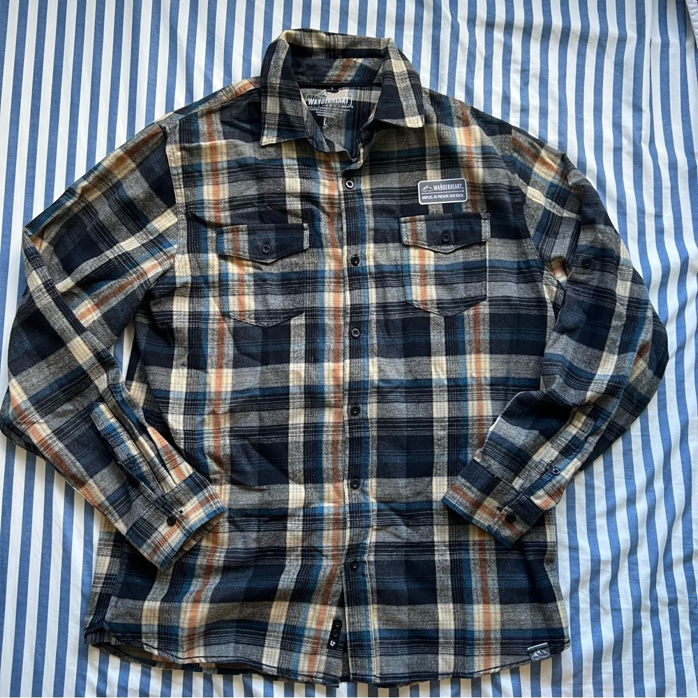 Men's Plaid flannel Button Down Shirt - Black, Blue, and Brown size L